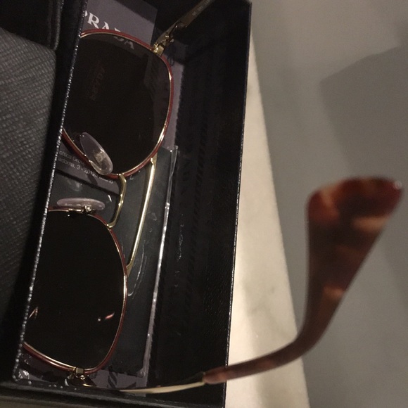 PRADA SPR 63T VIY-6X1 GOLD SUNGLASSES SPR63T 55-19 - Picture 4 of 8